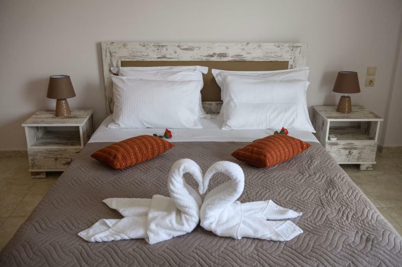 Coral Sea Apartment Kokkinos Pirgos Extérieur photo