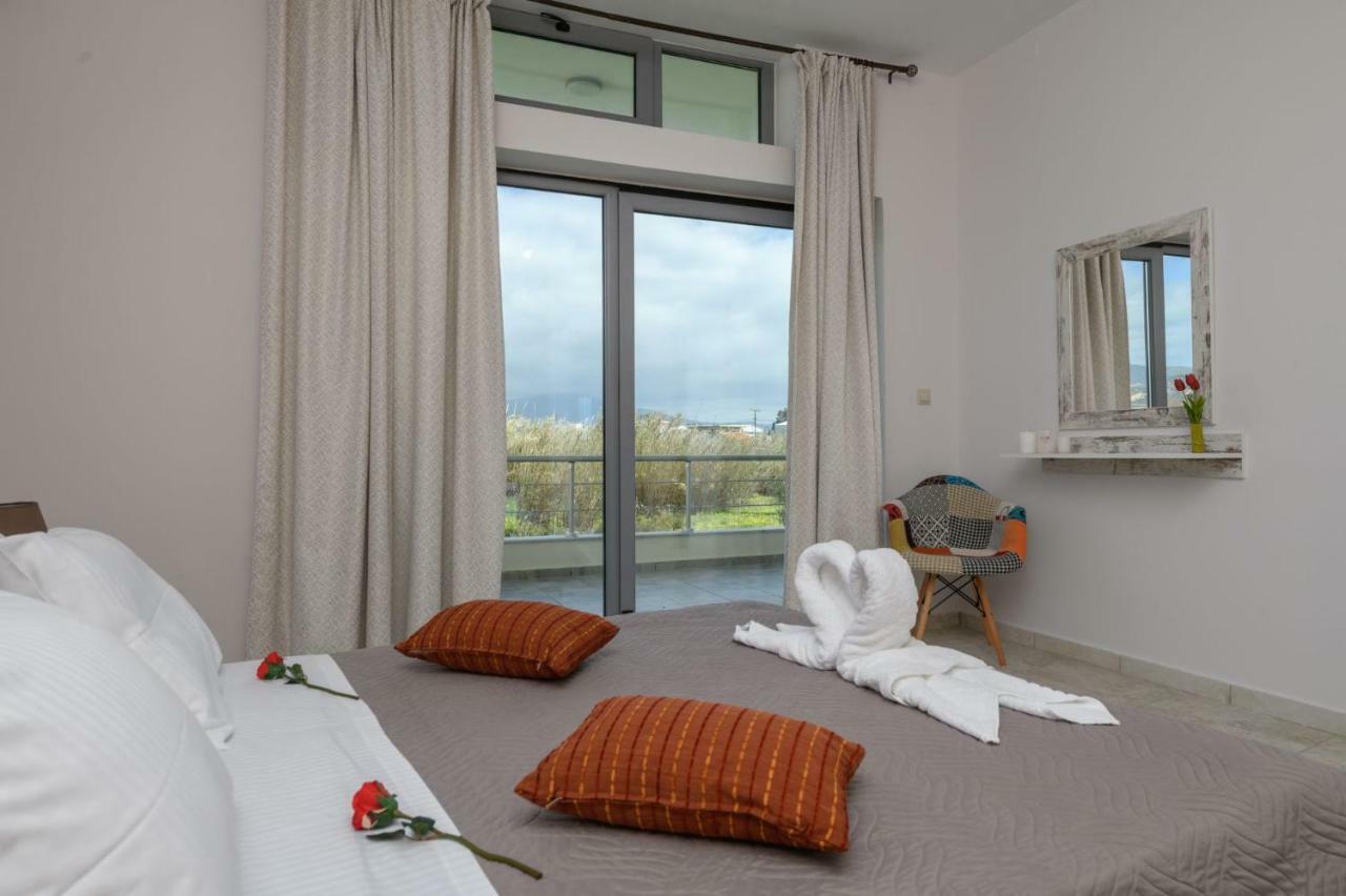 Coral Sea Apartment Kokkinos Pirgos Extérieur photo