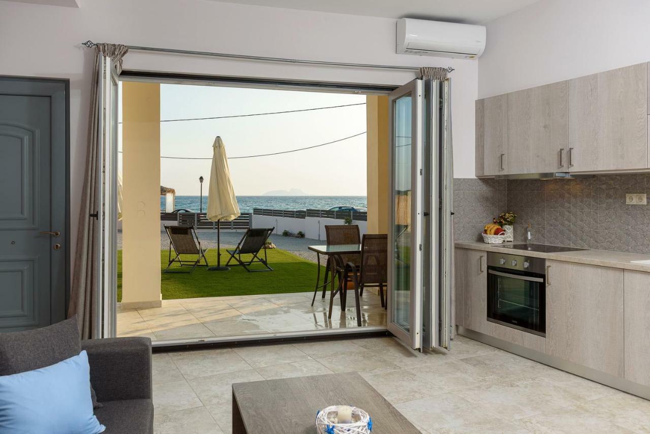 Coral Sea Apartment Kokkinos Pirgos Extérieur photo